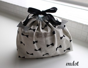 ribbonbentobag3